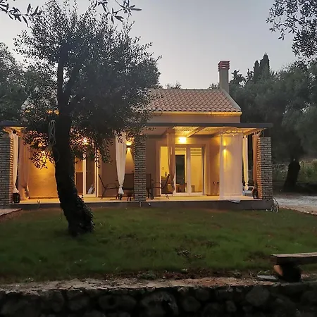 בית נופש Anna's House *