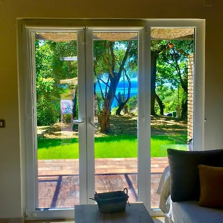 Anna's House פראמה