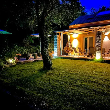 Anna's House בית נופש פראמה